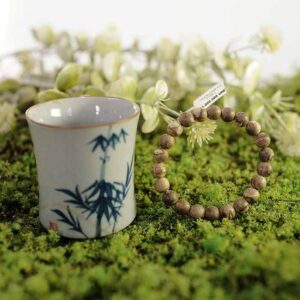 Vòng búa nấm trầm hương 8 ly (3)